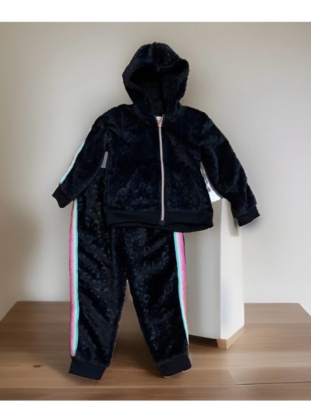 Lemon Kiss Little Girl 2-Piece Velour Full Zip Hoodie & Joggers Set